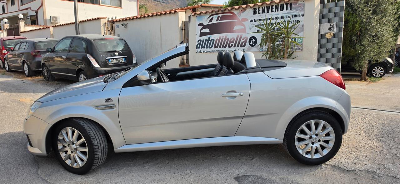 Opel Tigra TwinTop 1.4 16V Sport