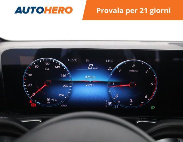 MERCEDES-BENZ GLB 180 d Automatic Business