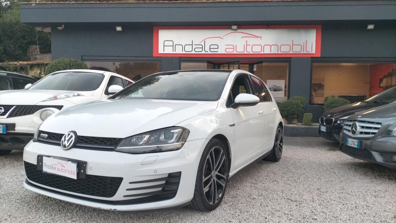 Volkswagen Golf GTD 2.0 TDI DSG 5p.