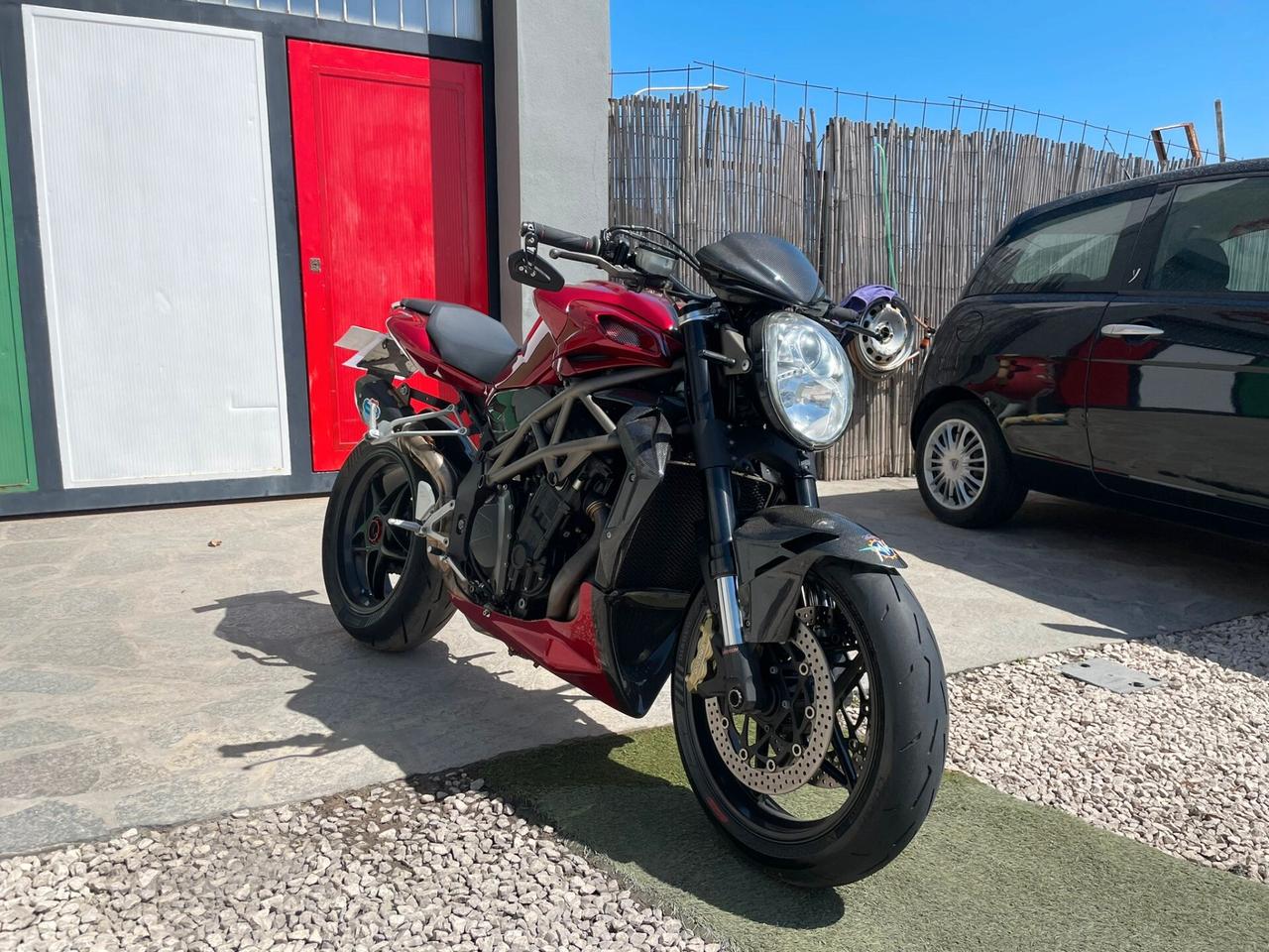 MV Augusta Brutale 990R 138 CV