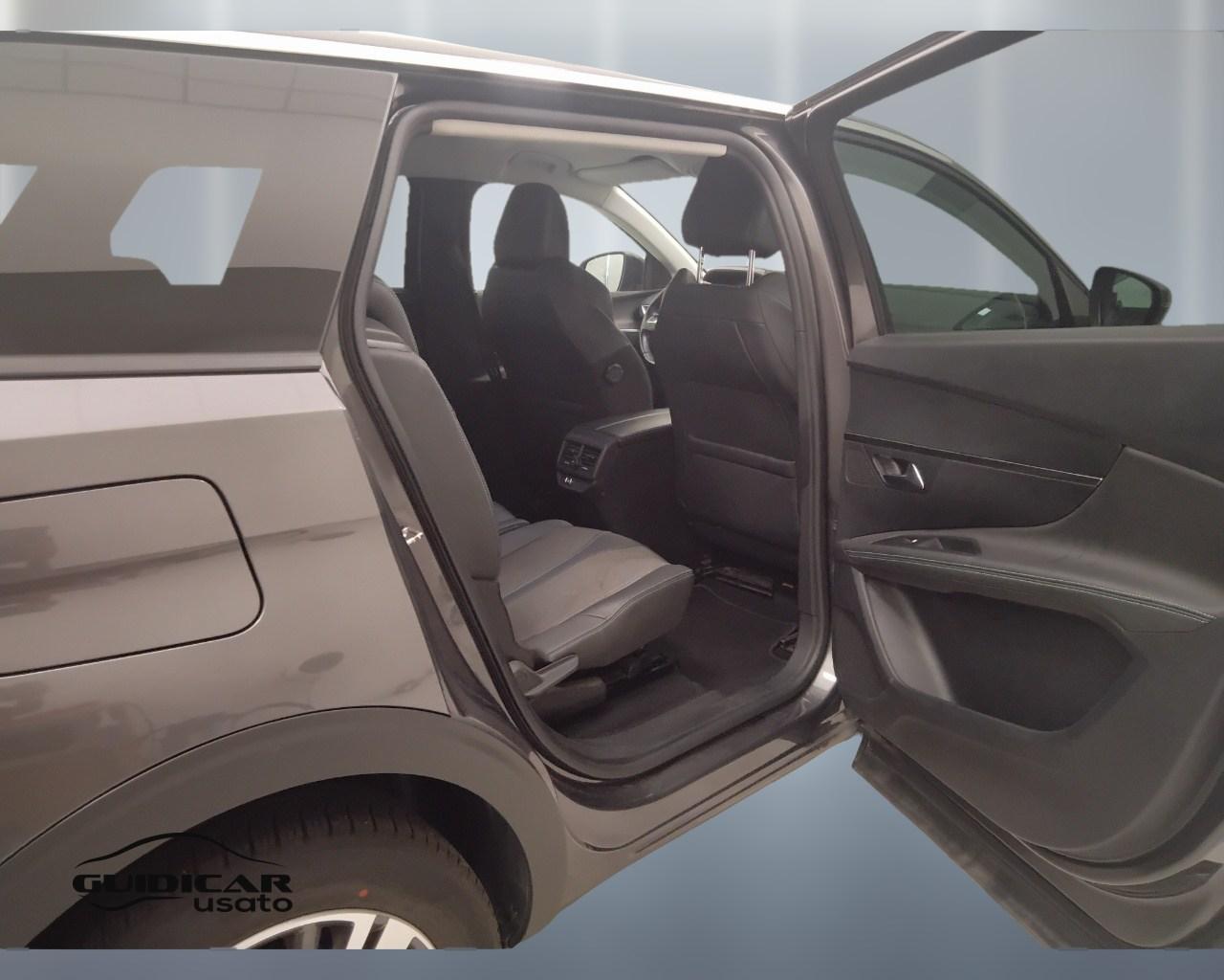 PEUGEOT 5008 II 2021 - 5008 1.5 bluehdi Allure s&s 130cv eat8