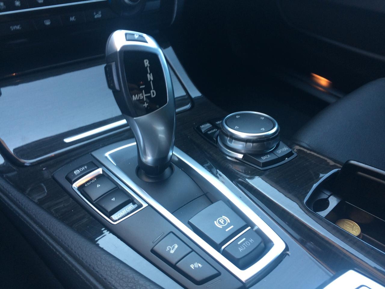 2016 Bmw 520d xDrive Touring tagliandata con garanzia 12 mesi cambio e motore !!