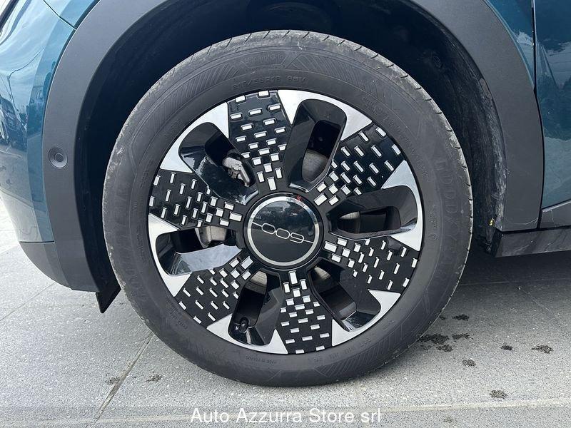 FIAT 600 Hybrid 100 CV DCT MHEV La Prima *COLORI VARI, PROMO AZZURRA*