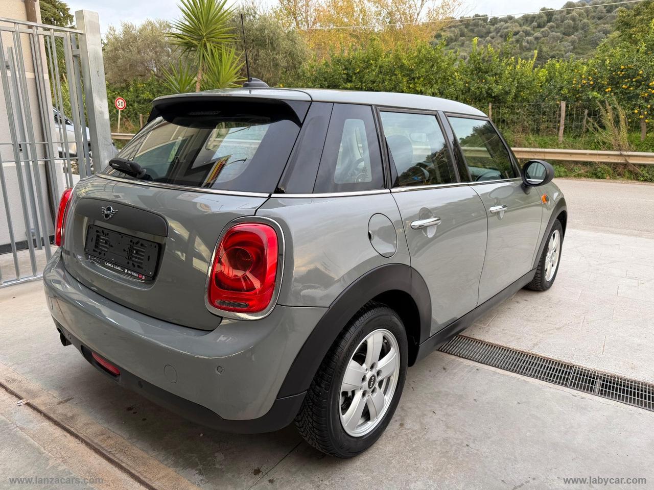 MINI Mini One D 5 porte