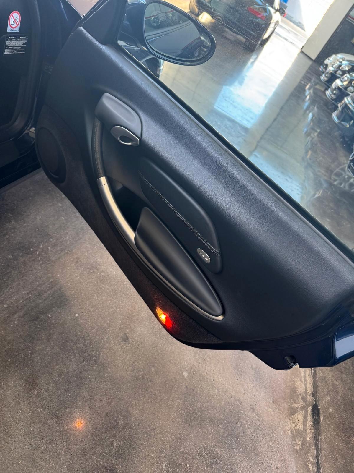 Porsche Boxster 3.2i 24V cat S