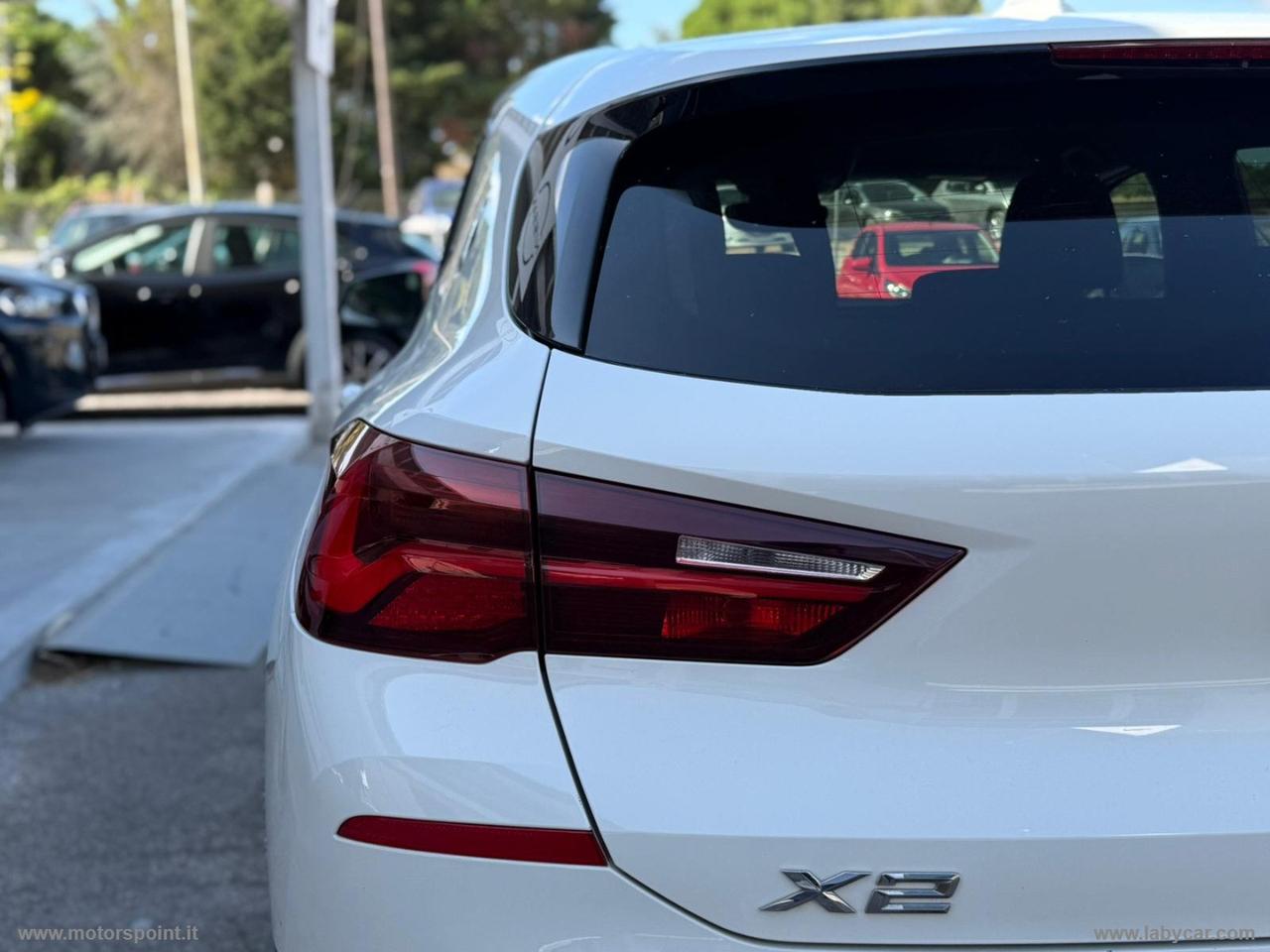 BMW X2 sDrive16d Goldplay Edition