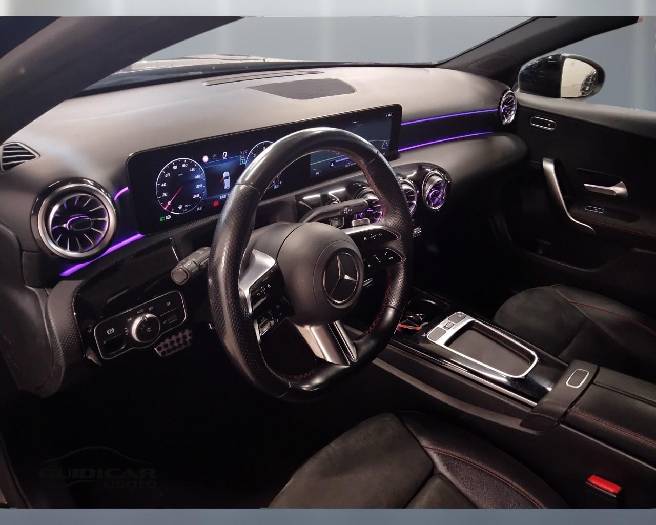Mercedes-Benz Classe A - W177 2023 - A 180 d AMG Line Advanced Plus auto