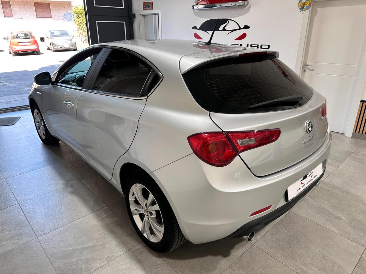 Alfa Romeo Giulietta 2.0 JTDm-2 140 CV Distinctive