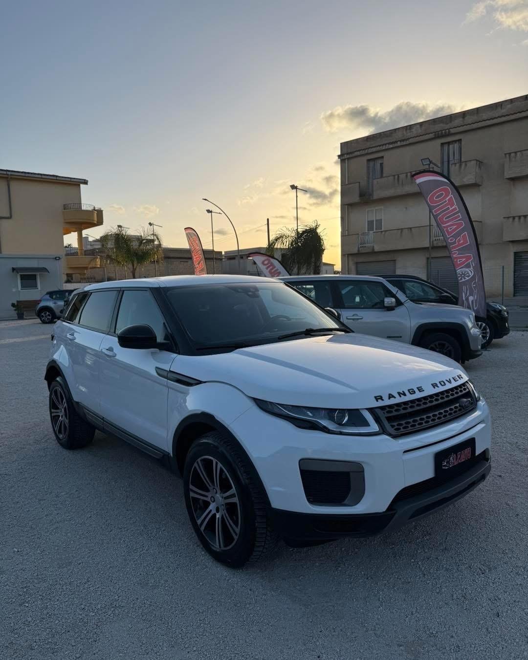 Land Rover Range Evoque 2.0 TD4 150 CV 5p. Pure