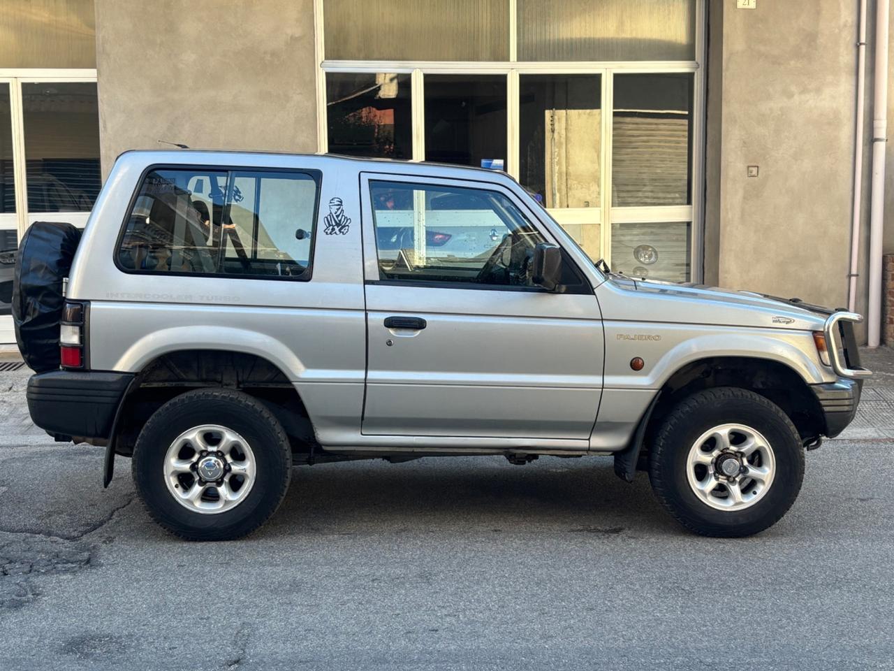 Mitsubishi Pajero 2.5 TDI Metal-top GL