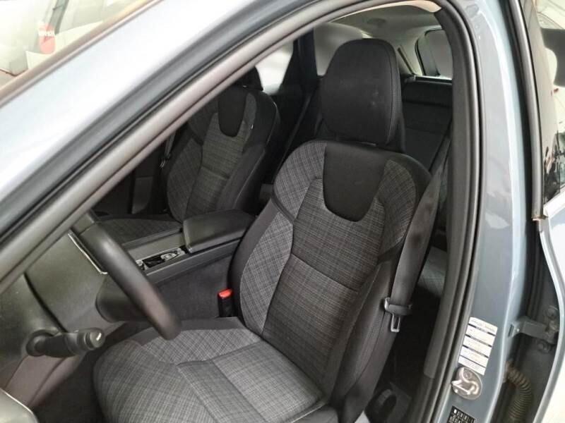 Volvo XC 60 2.0 B4 197CV AWD HYBRID/DIESEL **PREZZO REALE**