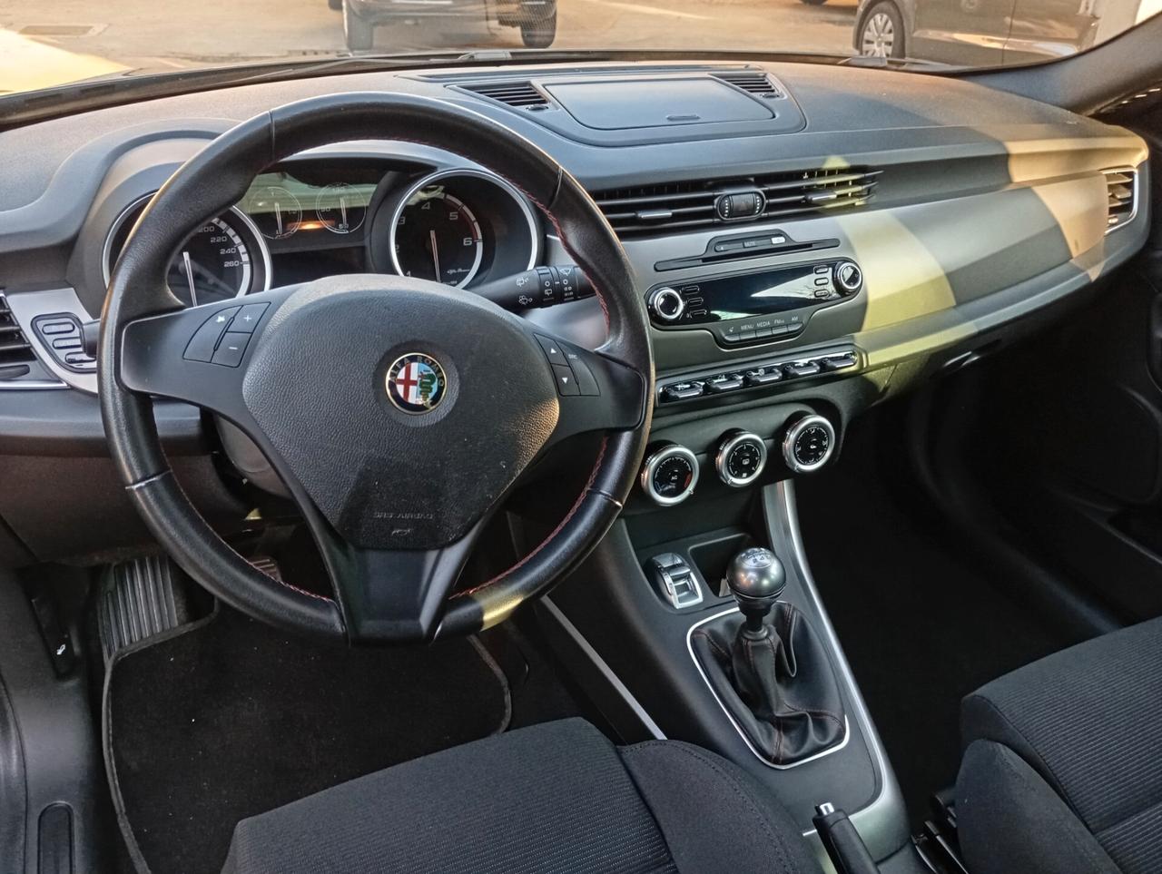 Alfa Romeo Giulietta 1.6 JTDm-2 105 CV Permute
