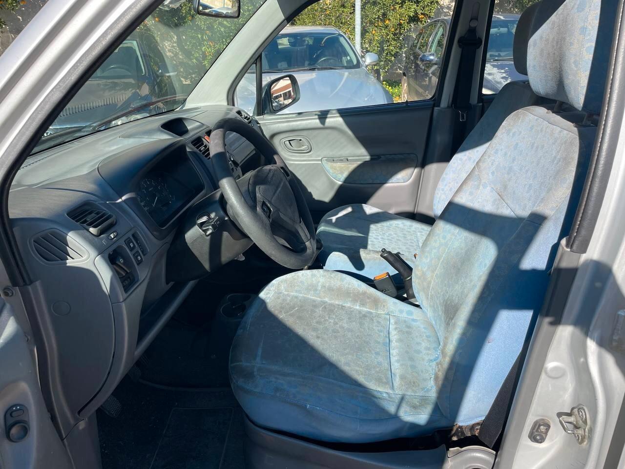 SUZUKI WAGON R 1.3 B - 2001