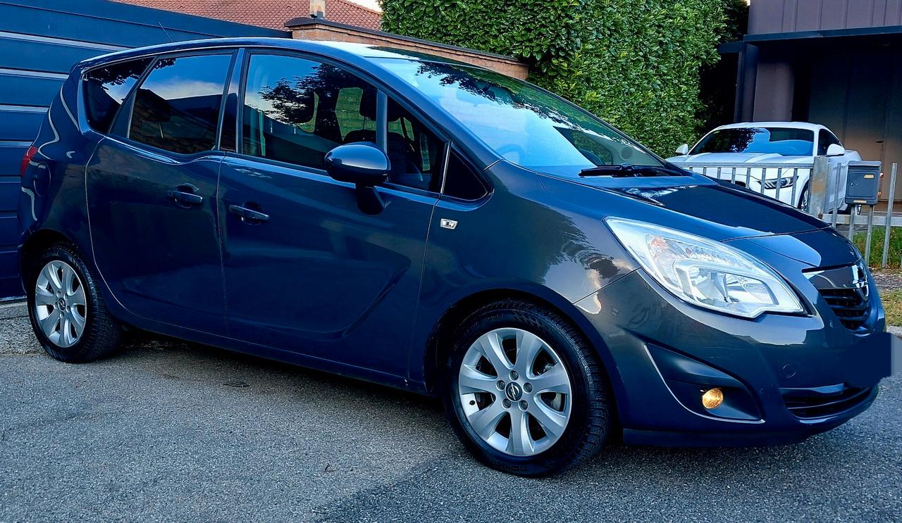 Opel Meriva 1.4 benzina GPLvalido2033Cosmo neopatentati