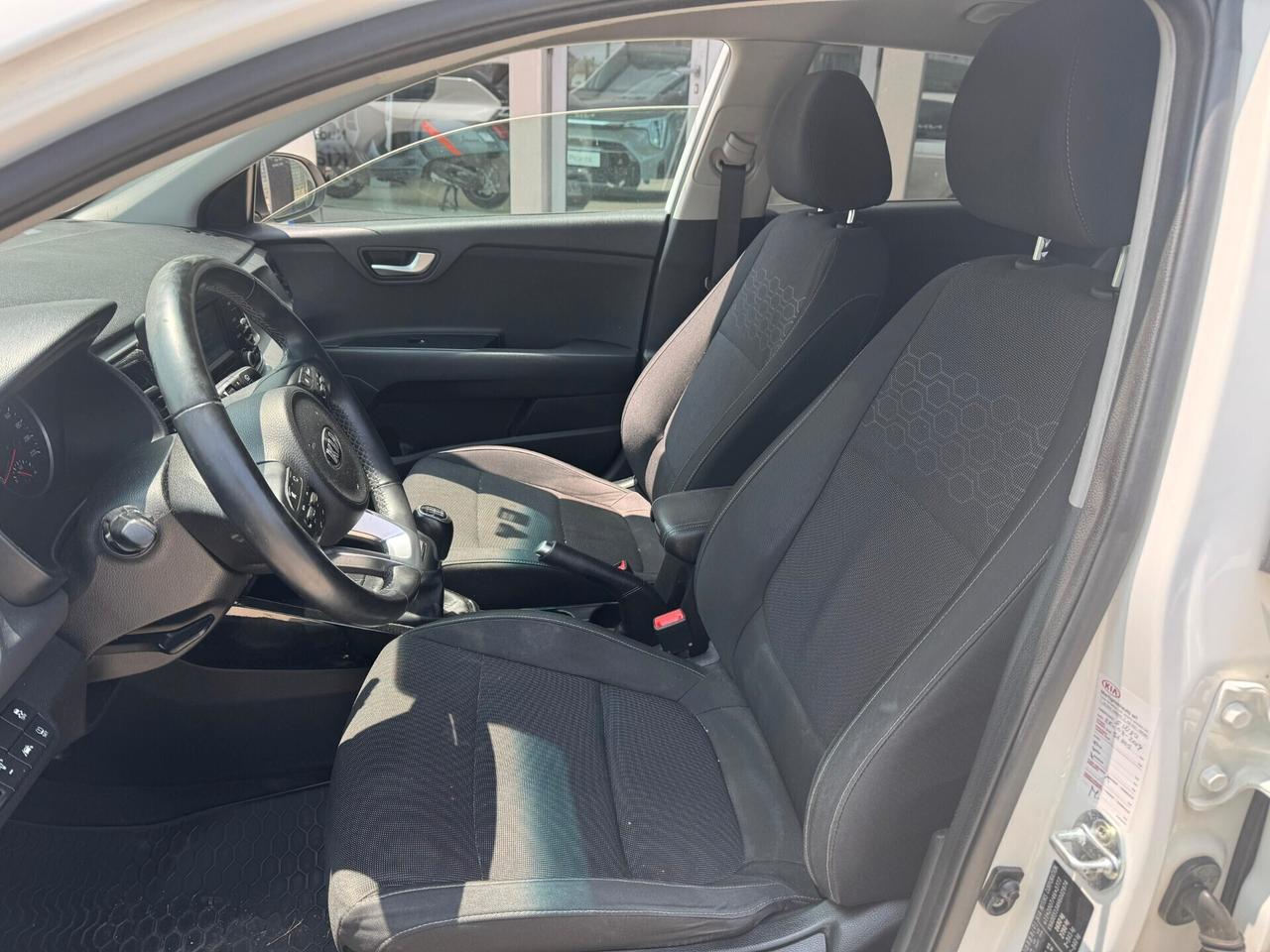 KIA RIO 1.4 CRDI 90CV DIESEL RETROCAMERA SENSORI DI PARCHEGGIO