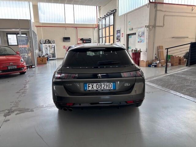 Peugeot 508 BlueHDi 130CV Stop&Start EAT8 SW Allure