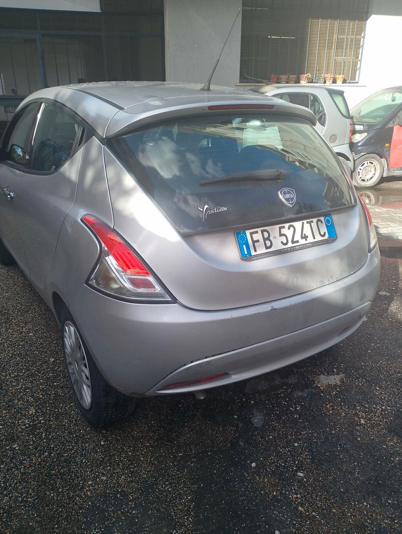 Lancia Ypsilon 1.2 69 CV 5 porte Elle