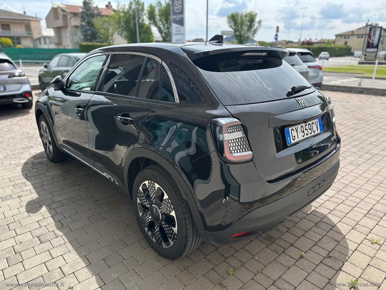 FIAT 600 Hybrid 110 CV DCT MHEV La Prima