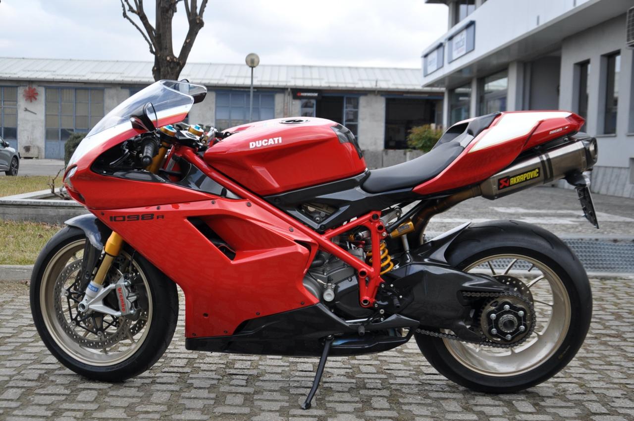 Ducati 1098 R 170cv , UFF. ITALIANA , PERMUTE
