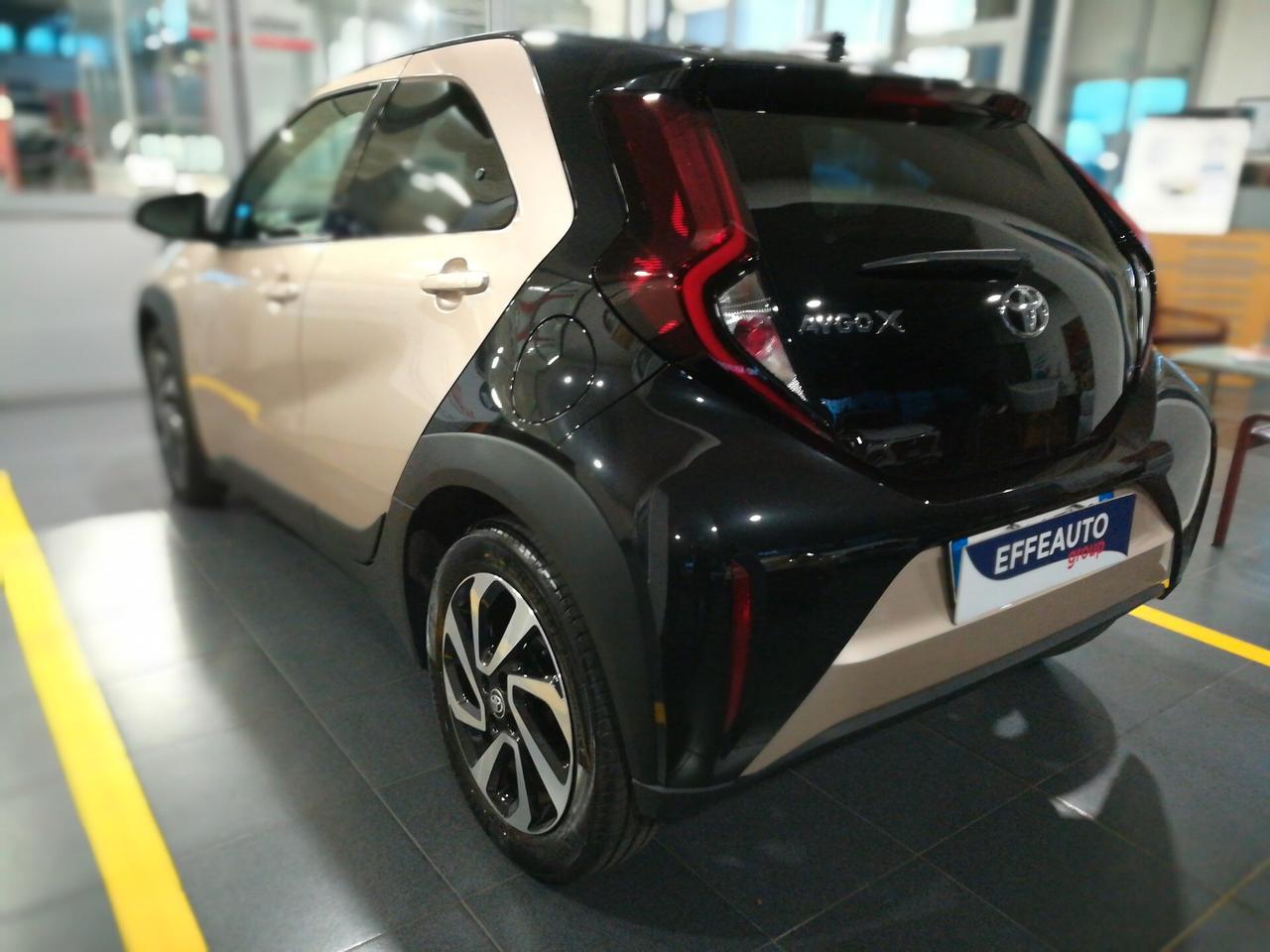 Toyota Aygo X 1.0 VVT-i 72 CV 5 porte Lounge