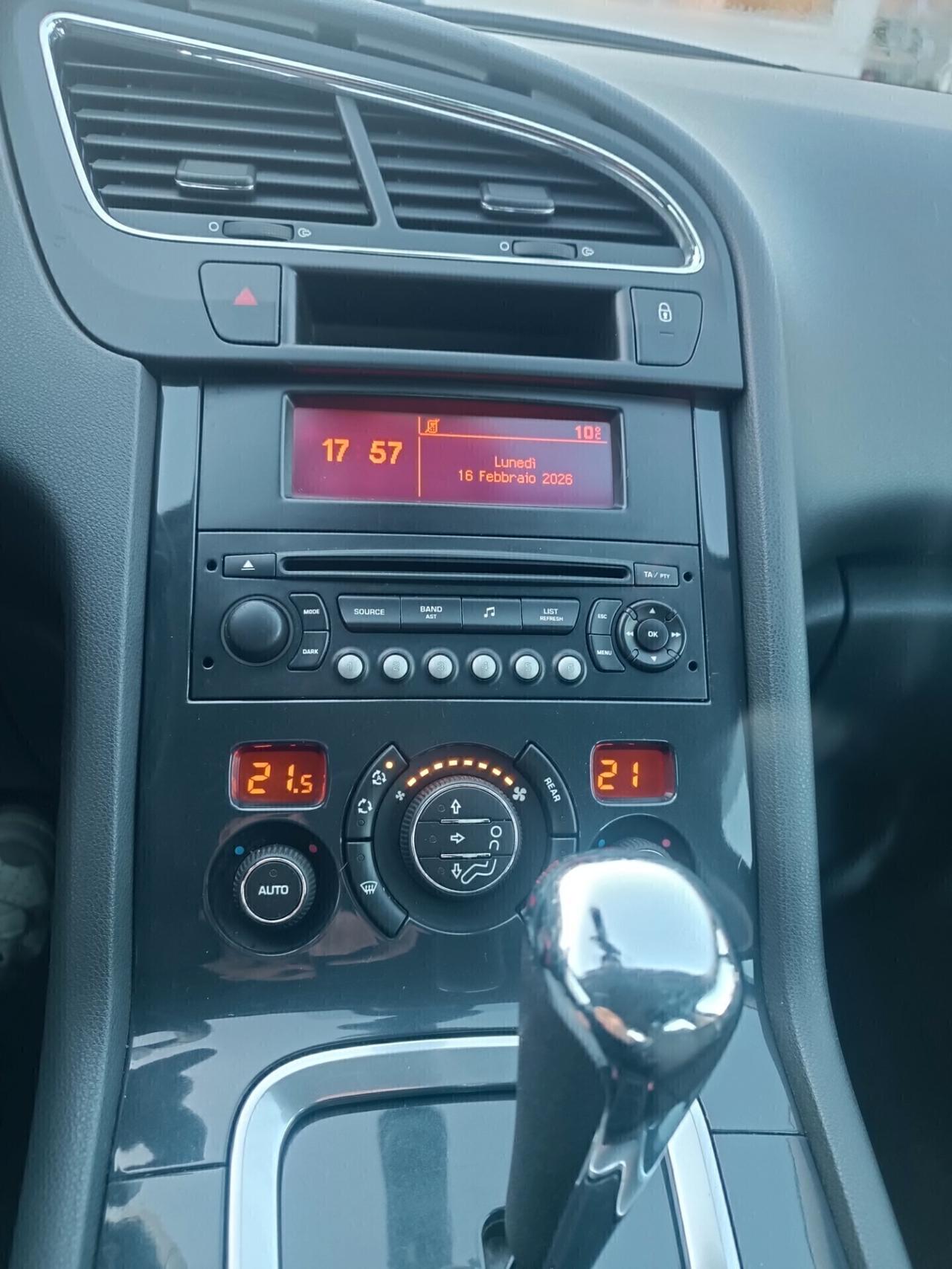 Peugeot 5008 1.6 diesel automatica garanzia