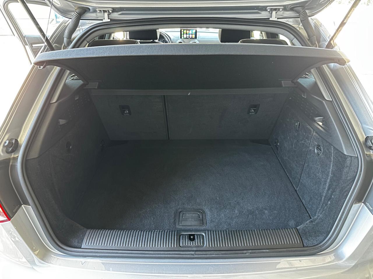 Audi A3 SPB 2.0 TDI S tronic Business