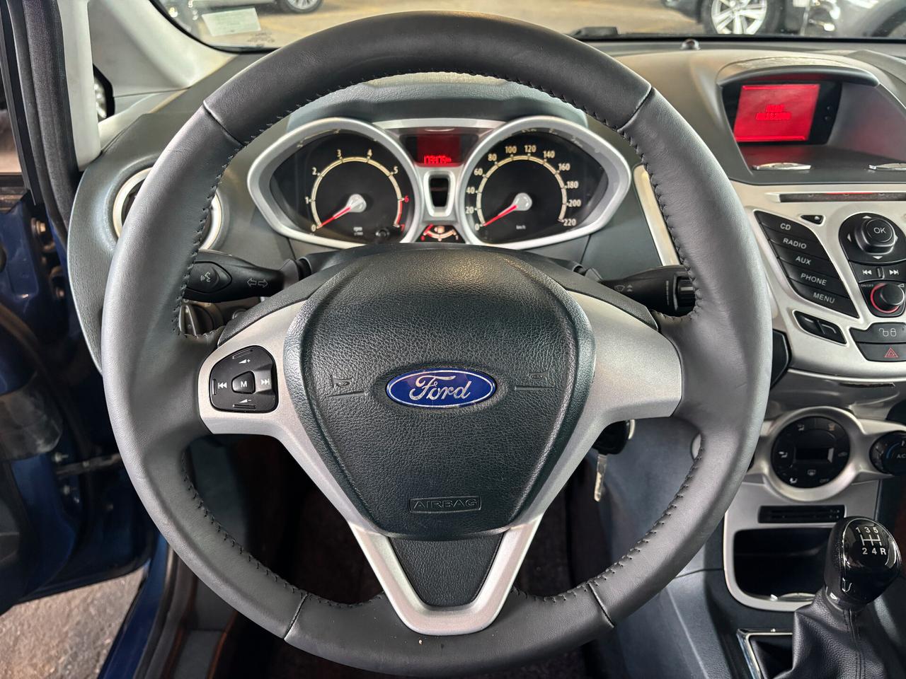 Ford Fiesta 1.2 60KW 82CV 3 porte Titanium NEOPATENTATO