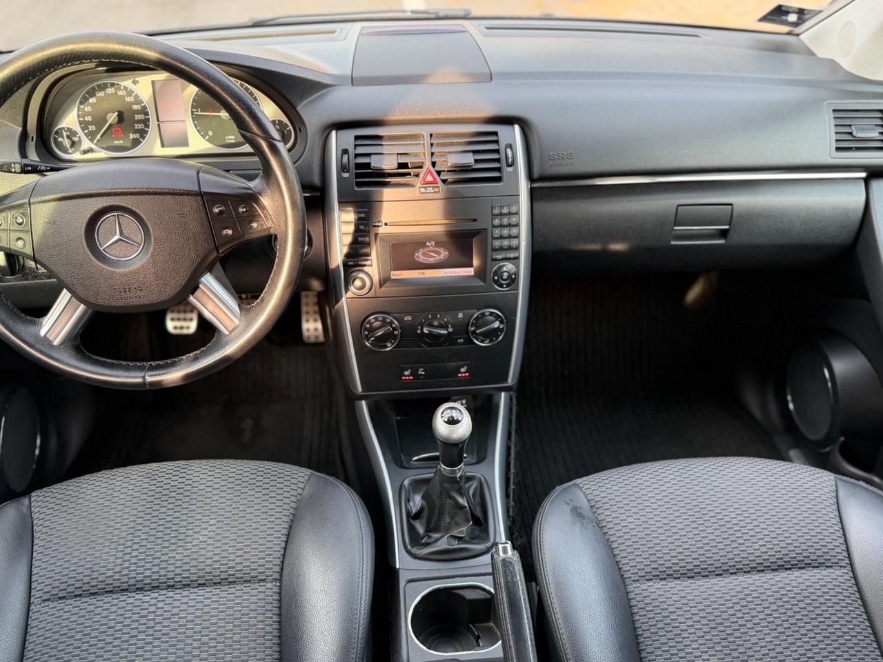 Mercedes-benz B 220 200 CDI Sport