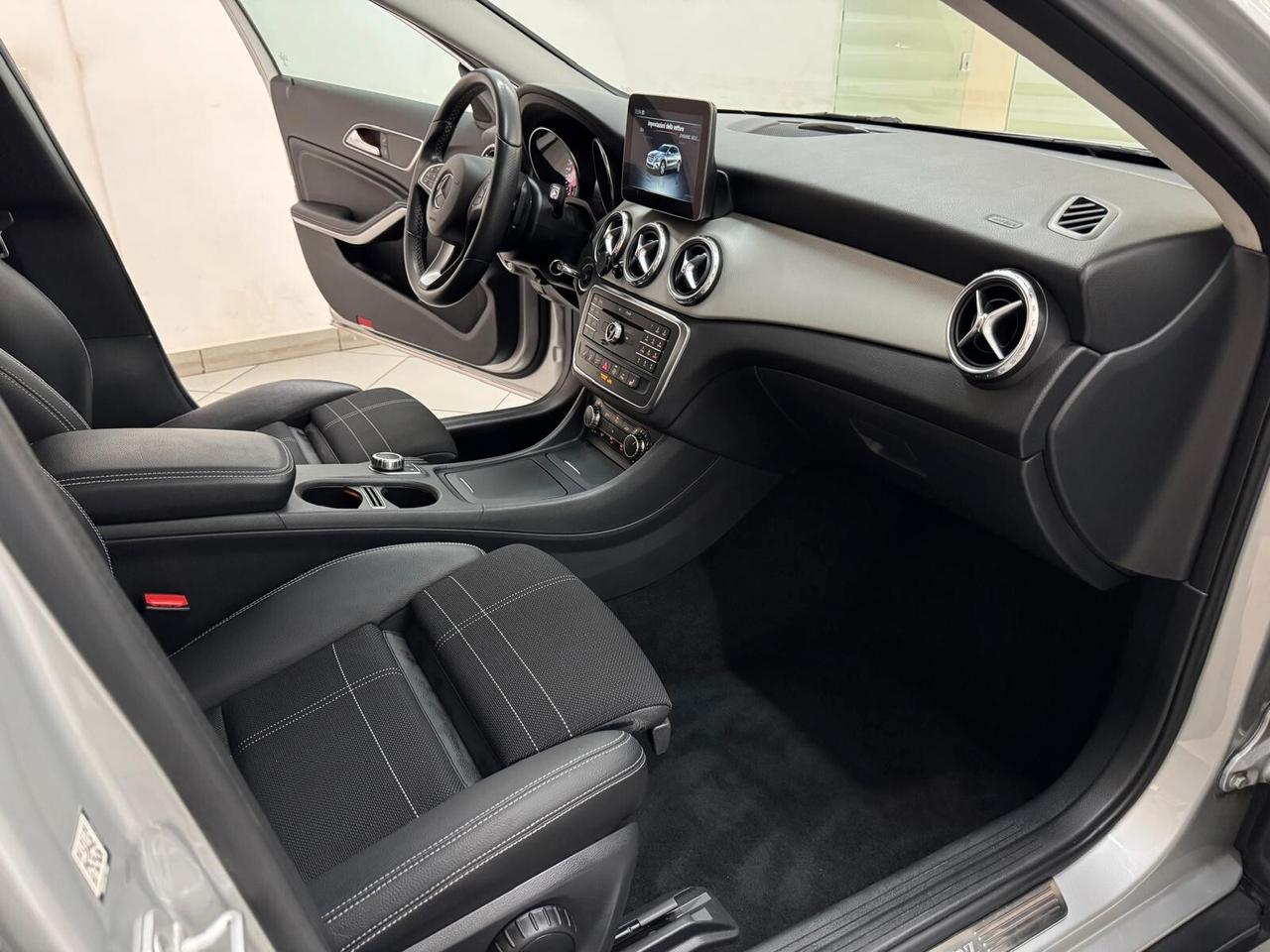 Mercedes-benz GLA 200 d Automatic Sport 2016