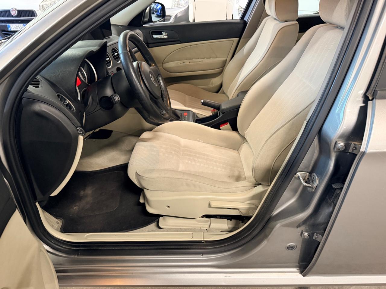 Alfa Romeo 159 1.9 JTDm Sportwagon Progression