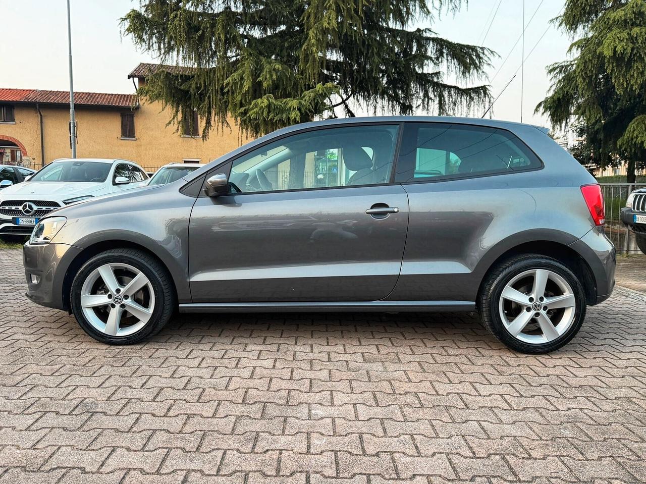 Volkswagen Polo 1.6 TDI 90CV DPF 3 porte OK NEOPATENTATI
