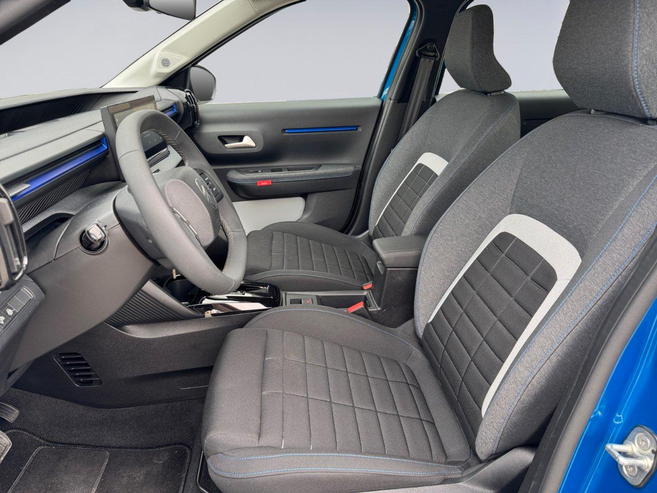 Citroen C3 1.2 hybrid Plus 110 cv edc s6