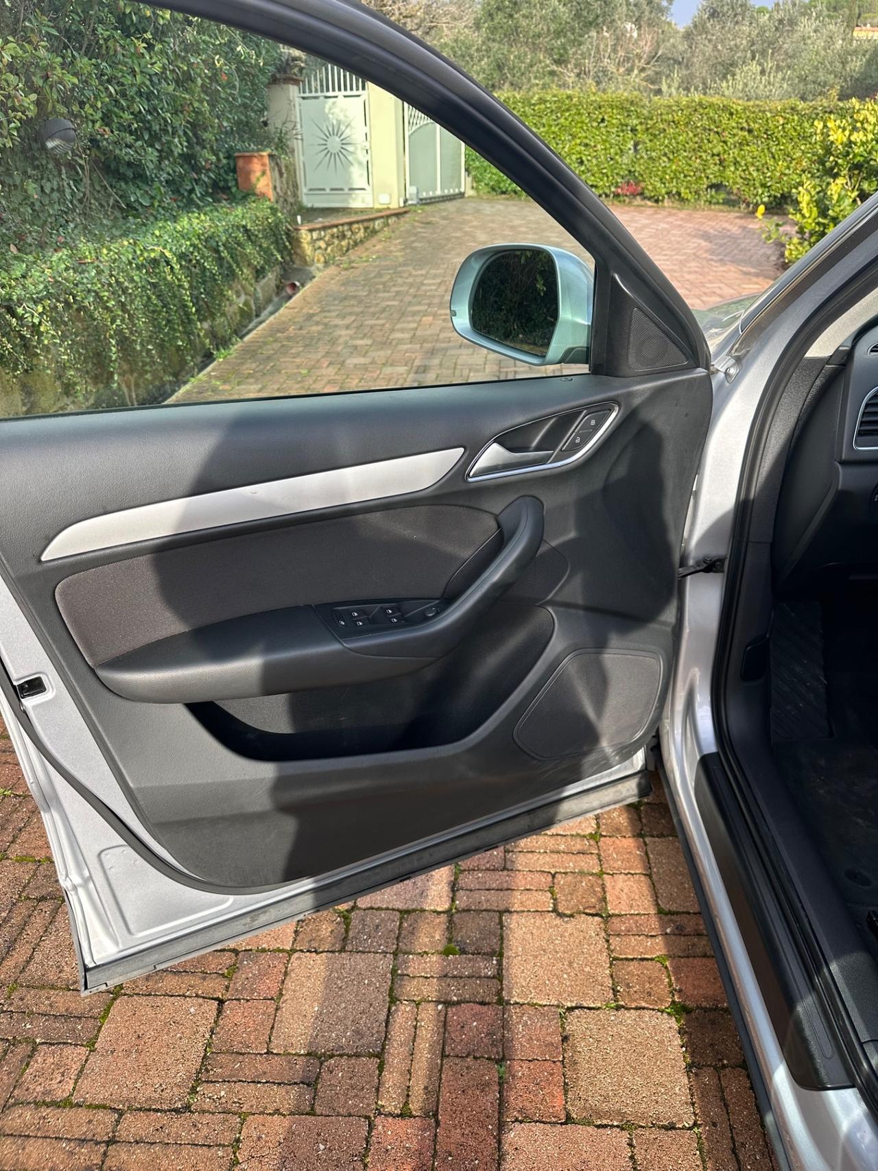 Audi Q3 2.0 TDI 150 CV quattro S tronic Business