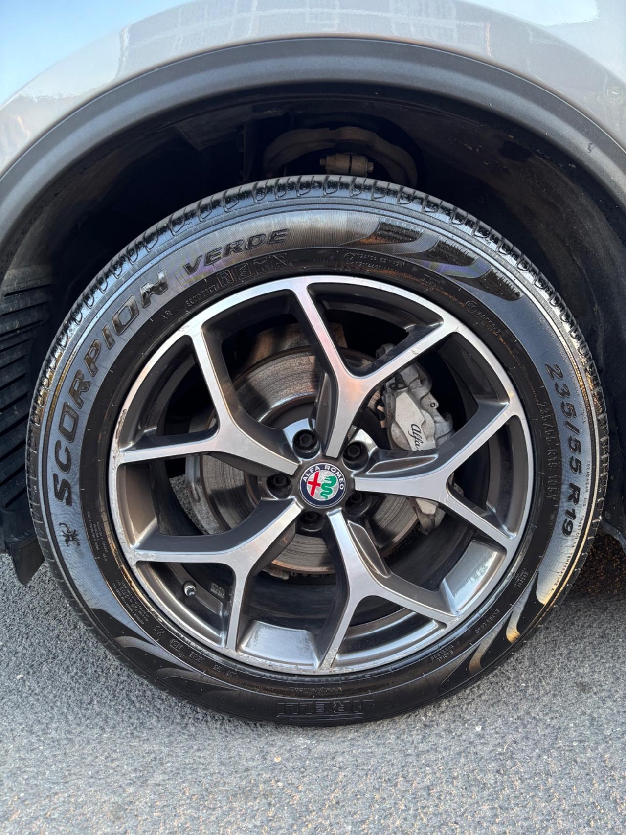 Alfa Romeo Stelvio 2.2 210 CV AT8 Q4 Executive
