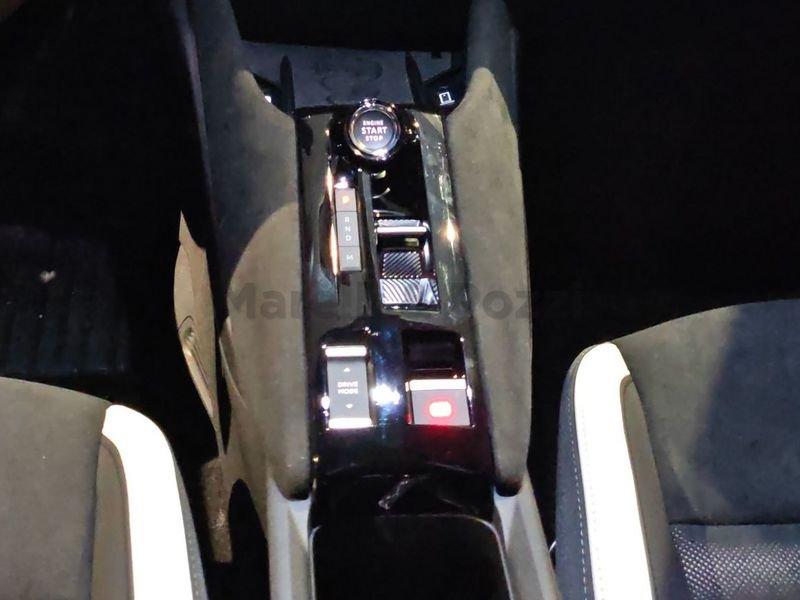 Alfa Romeo Junior Junior 1.2 145 CV Hybrid eDCT6 Milano Cortina 2026