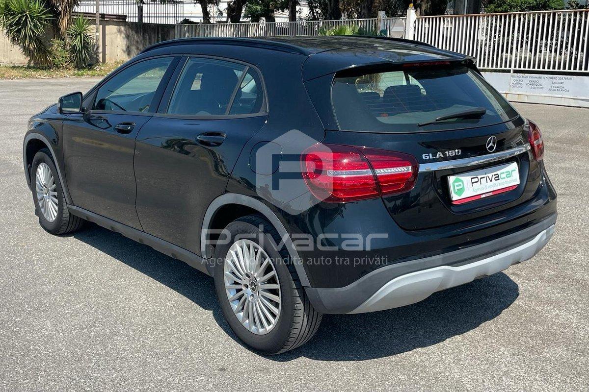 MERCEDES GLA 180 Business