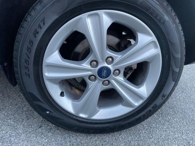 FORD Kuga 2.0 TDCI 140 CV 2WD Titanium