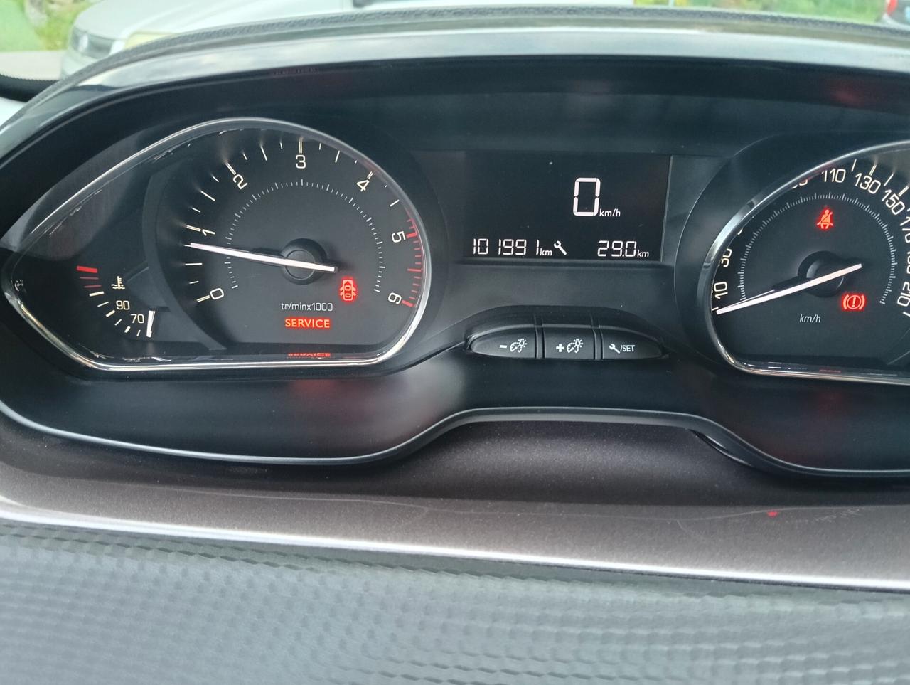 Peugeot 2008 1.4 HDi 68CV Active