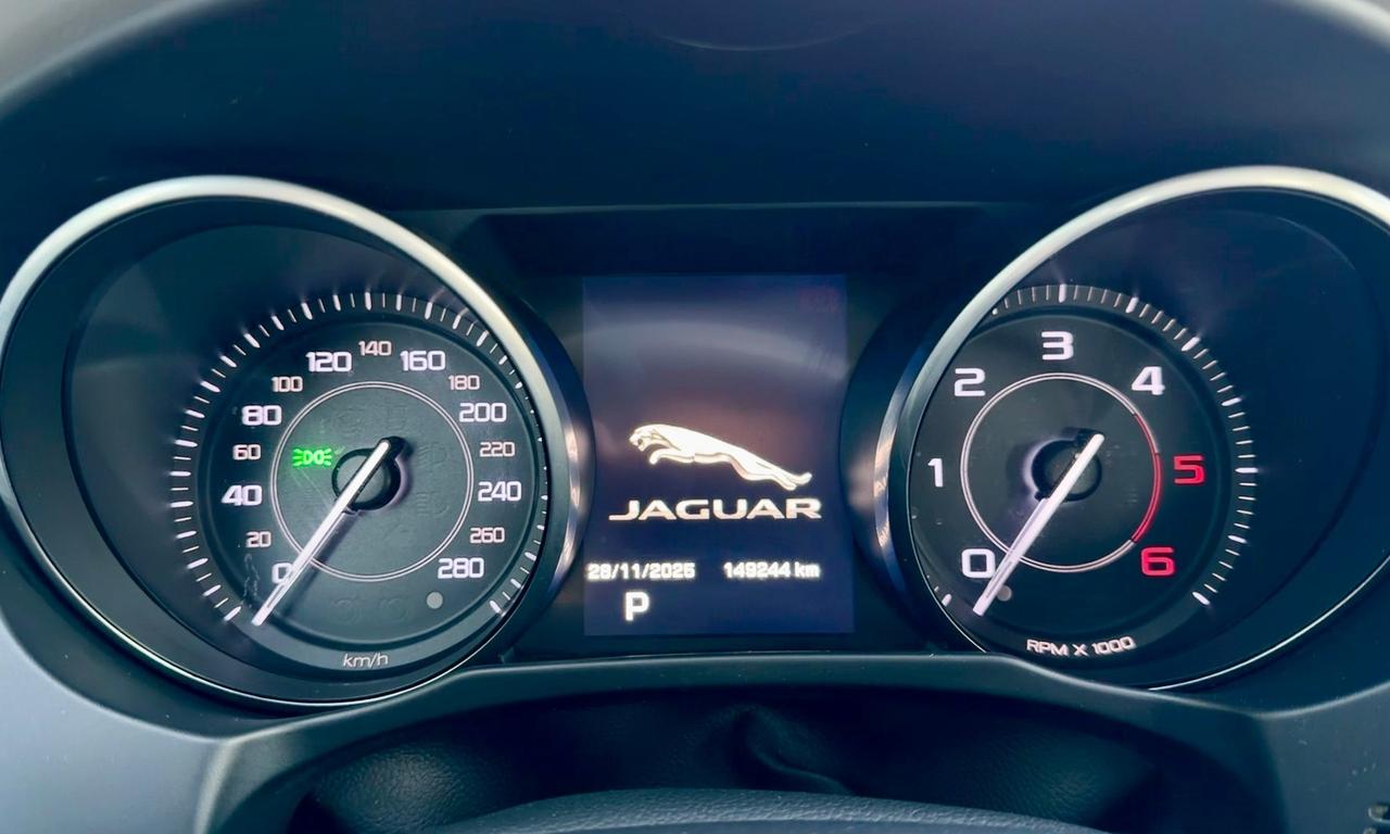 Jaguar XE 2.0 D Turbo aut. Prestige