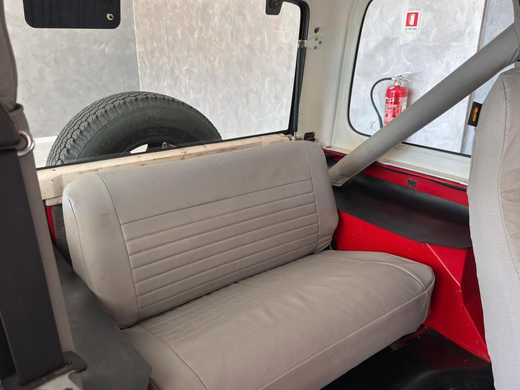 Jeep Wrangler Hard Top 2.5 Laredo