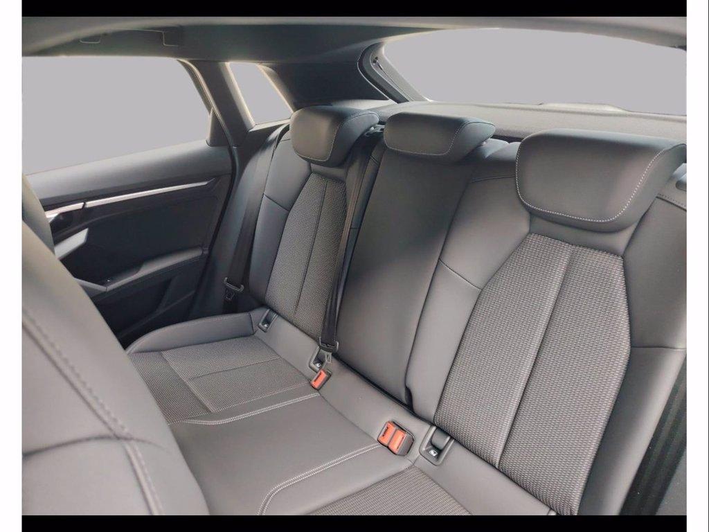 AUDI A3 allstreet 1.5 tfsi e identity contrast 204cv s-tronic del 2026