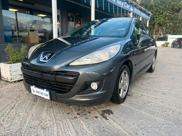 Peugeot 207 1.4 vti 95cv- 2010