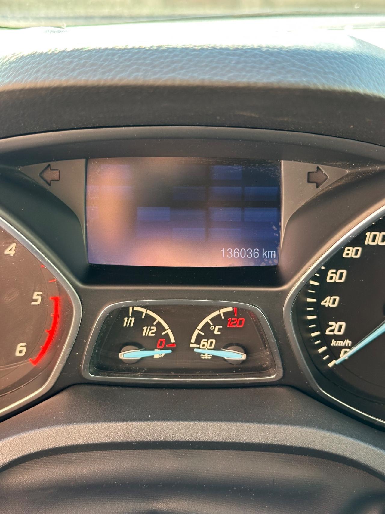 Ford Kuga 2.0 TDCI 140 CV 4WD Powershift Titanium