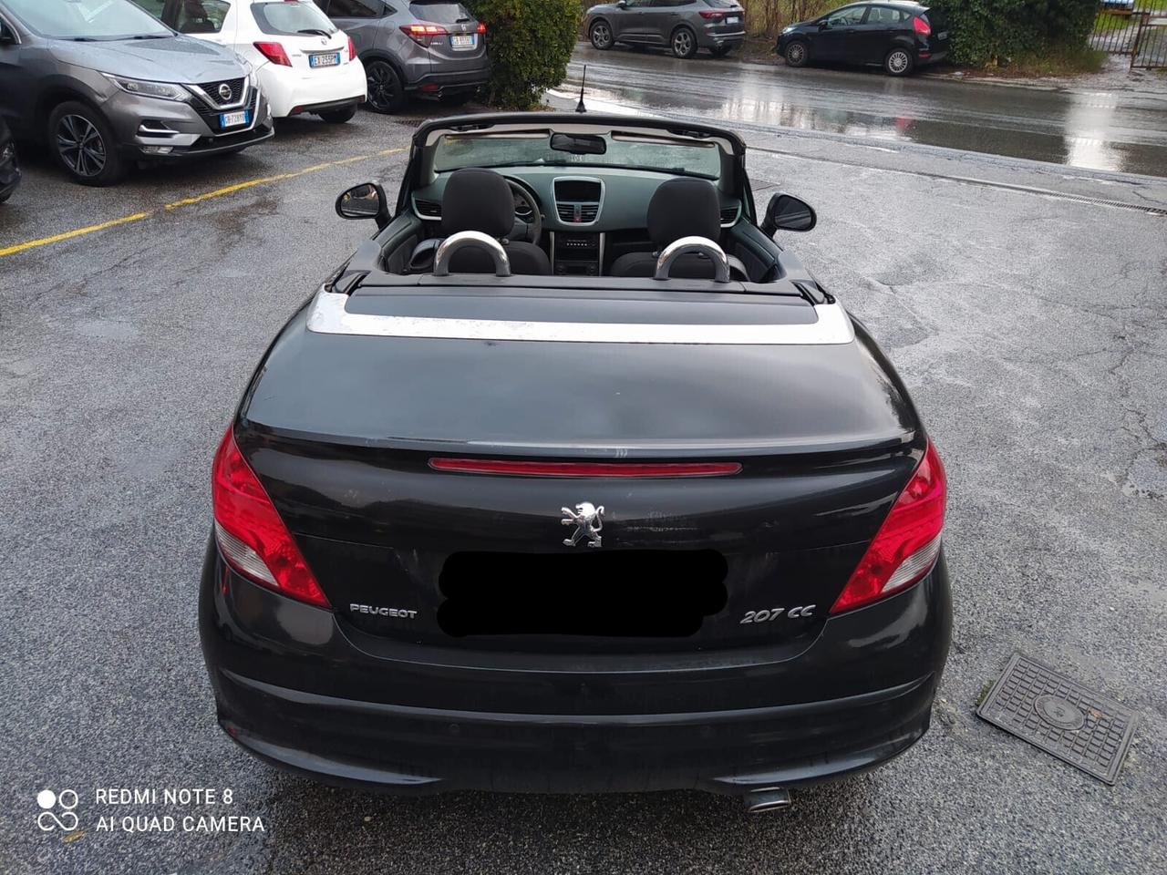 Peugeot 207 1.6 VTi CC Féline