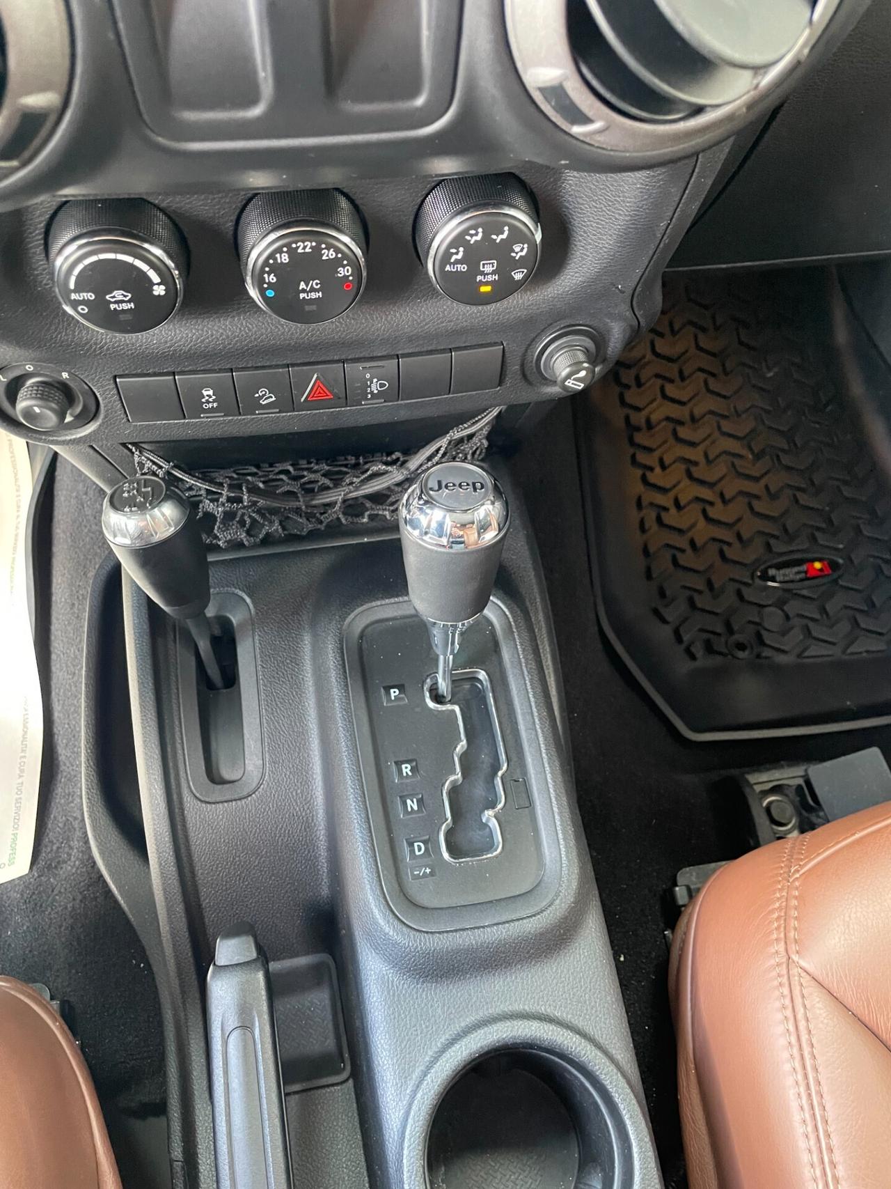 Jeep Wrangler 2.8 CRD Automatica