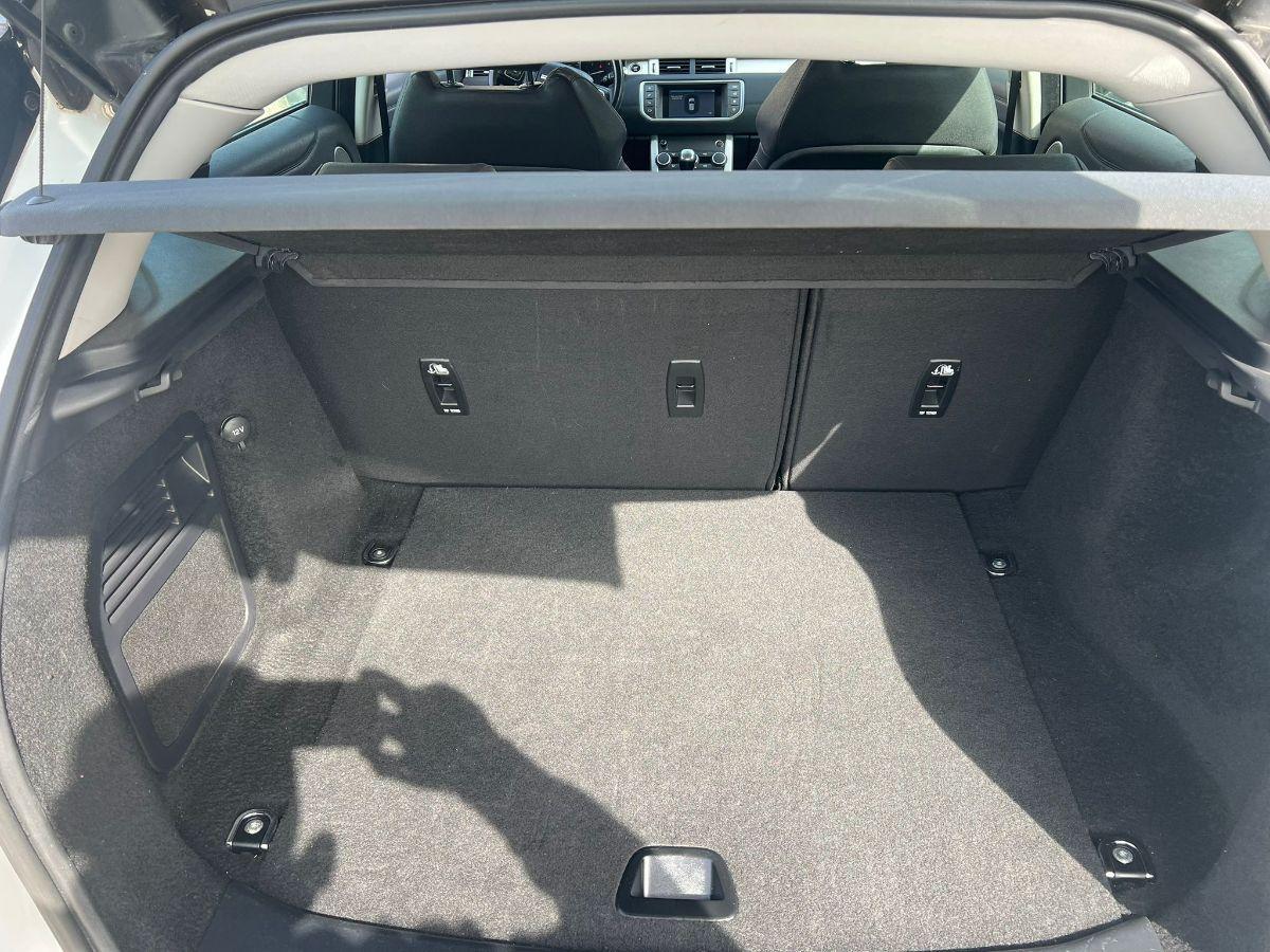 LAND ROVER - Range Rover Evoque - 2.0 TD4 5p. Pure