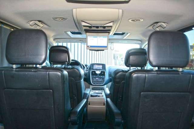 Chrysler Town & Country Limited 7 posti 3.6 V6 Aut benzina (Lancia Grand Voyager)