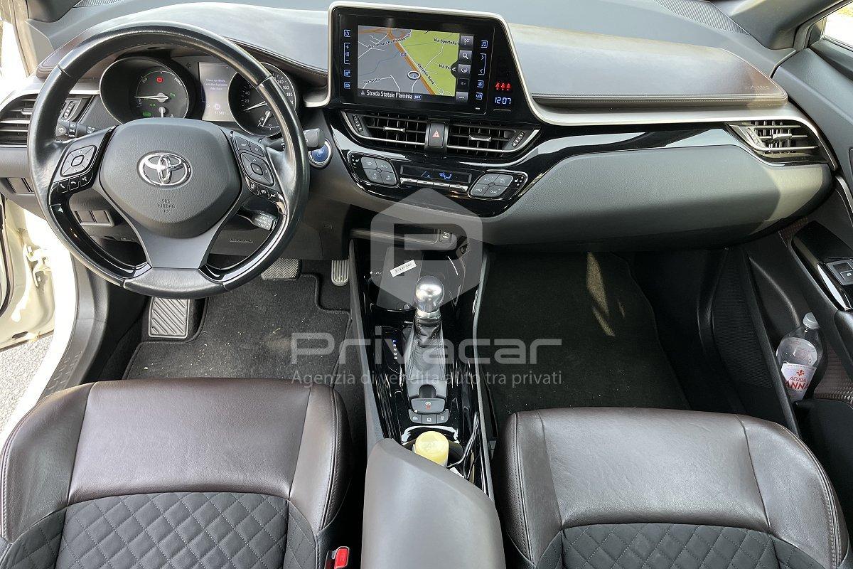 TOYOTA C-HR 1.8 Hybrid E-CVT Lounge