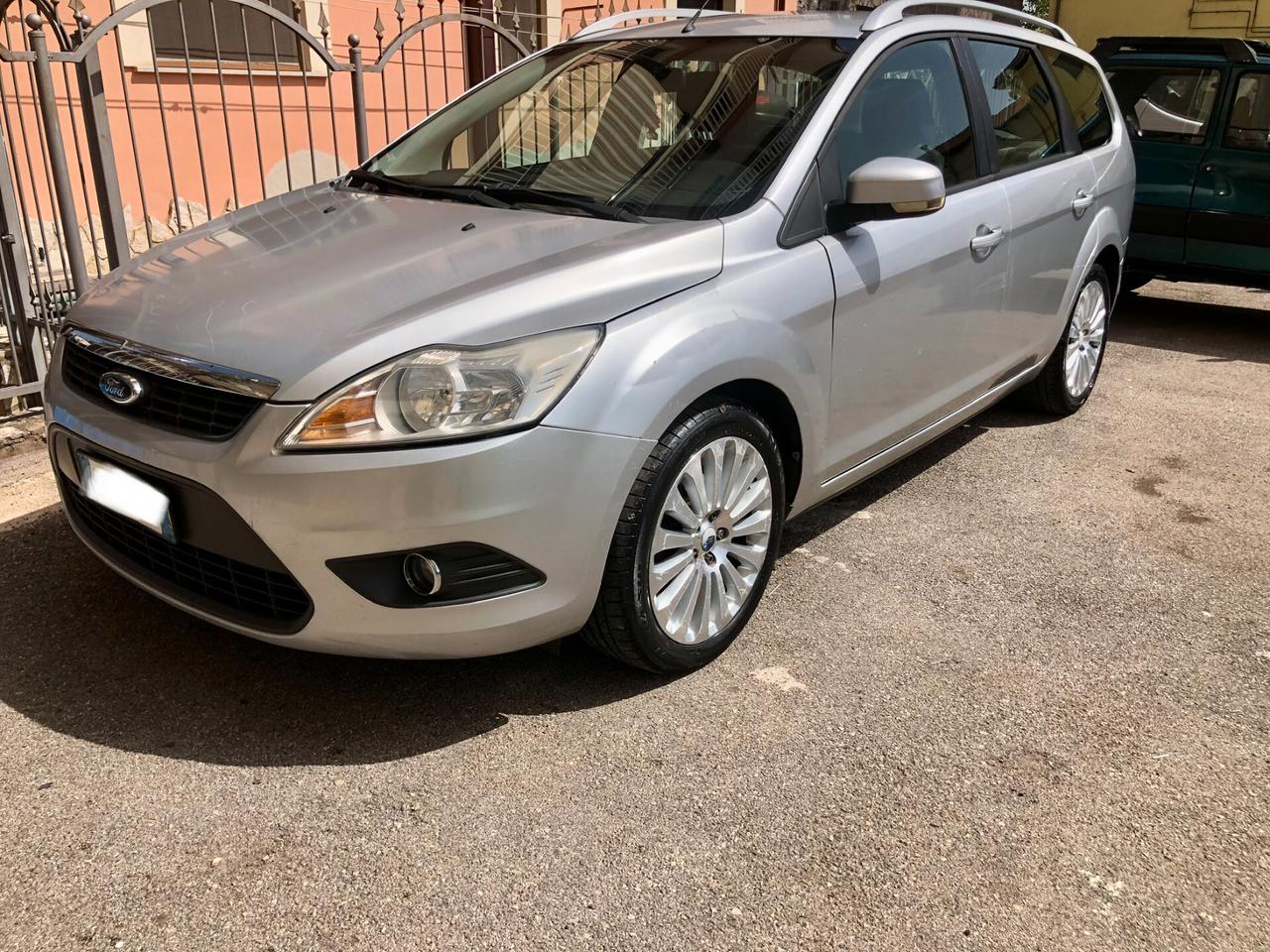 Ford Focus 1.6 TDCi (110CV) 5p. Ikon DPF