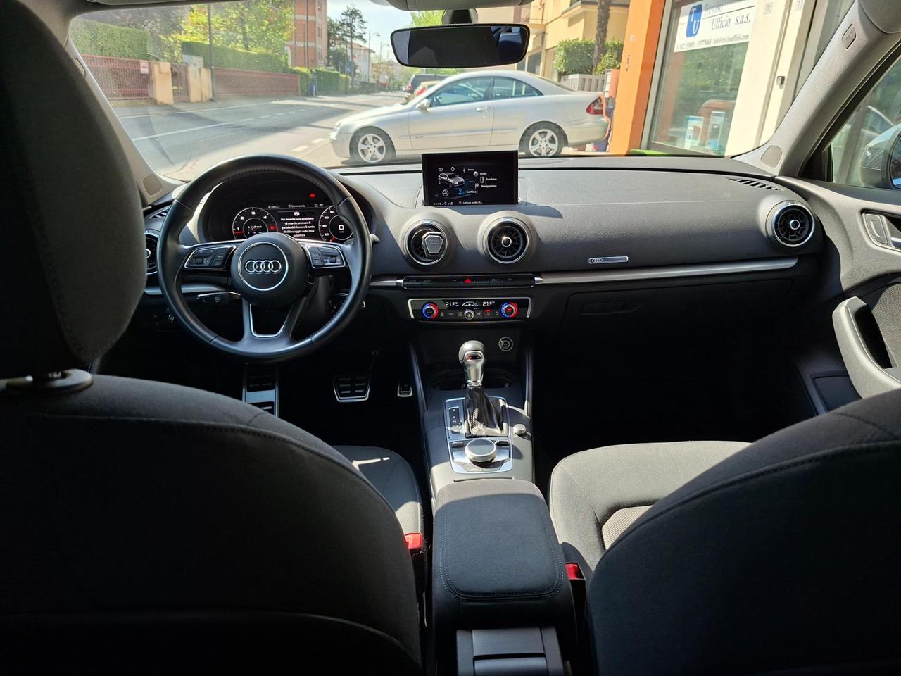 Audi A3 Sportback 30 1.6 tdi Business 116cv s-tronic my19